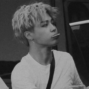 너무변해서어색·아세로라² profile image