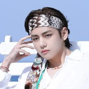 Lolish00 profile image