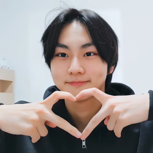 myblackshroud profile image