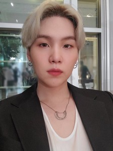 lubreathesbts profile image