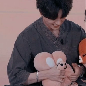 브이07녀 profile image