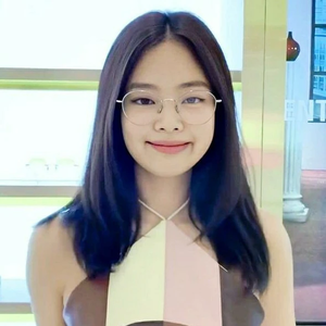 QueennieRj profile image