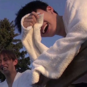 멍멍이는꿀꿀하고꿀꿀이는멍멍하다 profile image
