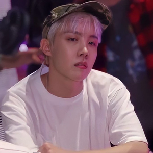 Hopelover18 profile image