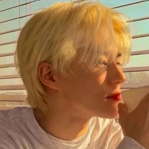 tarobae profile image