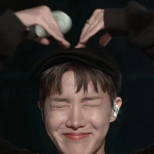 botter–R2 profile image