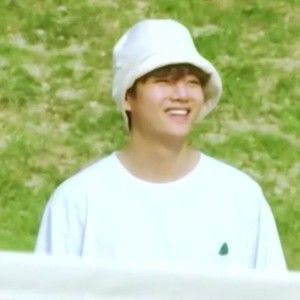 만봄날뷔 profile image