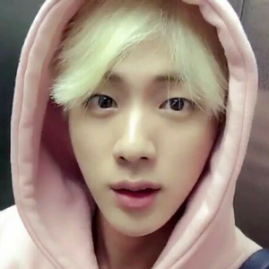 itetetes profile image