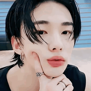 윚테이 profile image