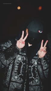 VaNiellie profile image
