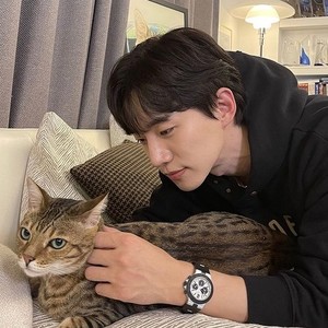 4d98eee27b148a176a8d43a7679ee09a profile image