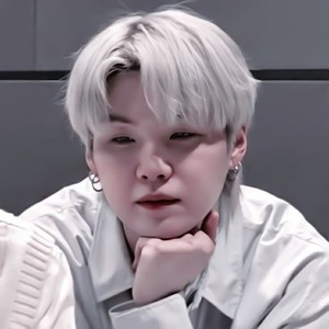 Hhuyenah profile image