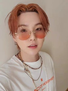 玧酱是猫咪 profile image