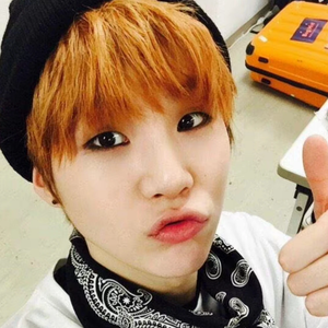 月亮上的橘子馒 profile image