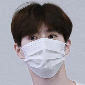 小四月 profile image