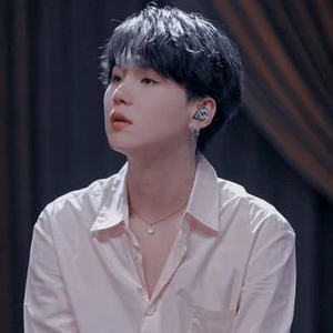 PhươngUyeen profile image