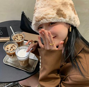 吴世勋别脱我裤子！ profile image