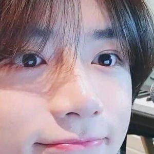 성모아 profile image