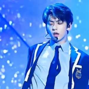 뫙뢍 profile image