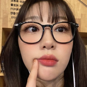 Appleforloona profile image