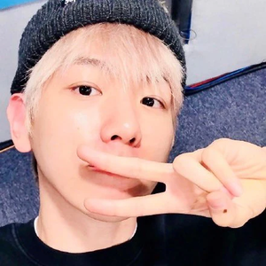 小唠7 profile image