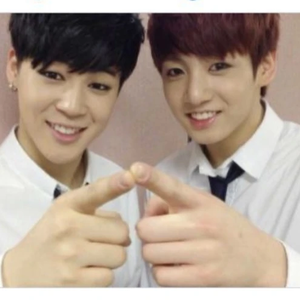 SteFyUwUBTS profile image