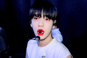 c3741a7e1673bb40adf378aa5bade3bd profile image