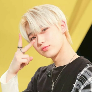 ᴄʜᴇᴇsᴇʙᴀʟʟˢᵘⁿᵒᵒ profile image