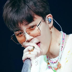 小斐JM profile image