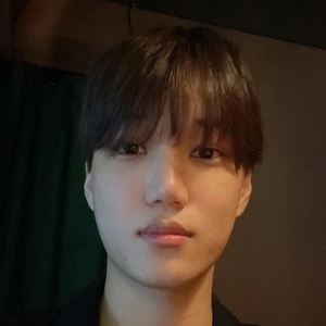 mobinaexol193504 profile image