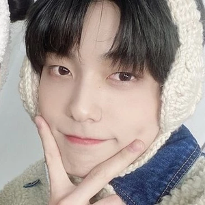 봄313 profile image