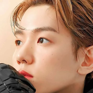 Phyuphyukhaing profile image