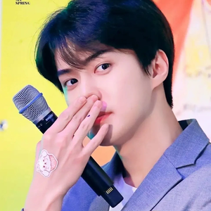 훈훈루 profile image