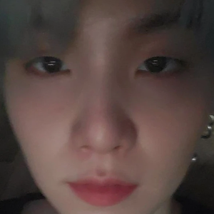 myg⁷yg0 profile image