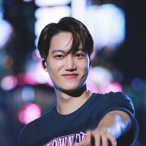 loriey613 profile image