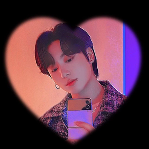 Goldenmoona profile image