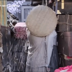 SarahLau profile image