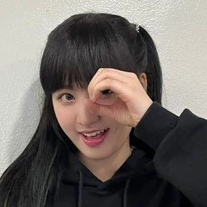 Divenim profile image