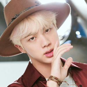 •Jangmi₀₂ profile image