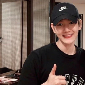 一口一个啵啵啵啵啵 profile image