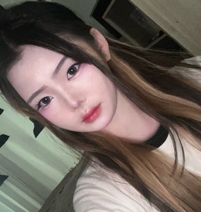 deaesehstta profile image