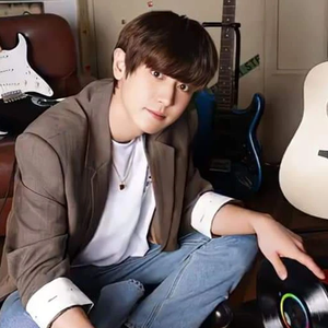 MusicianLoey profile image