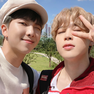 vhopev² profile image