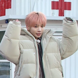 이쁜이는뒤돌아봅니다오바 profile image