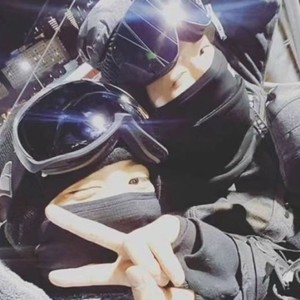 朴灿烈日炎炎 profile image