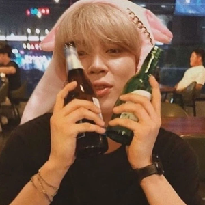 NEVER13 profile image