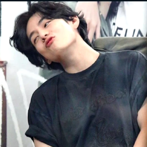 Yvmore profile image