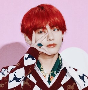 kimtaet profile image