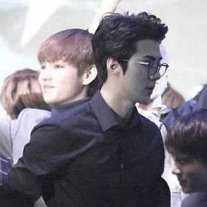 小肆奈昏 profile image