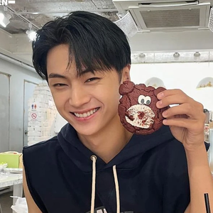 belleen7 profile image